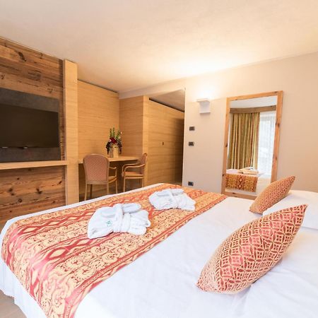 Excelsior Planet Hotel Бройл-Червиня Екстериор снимка