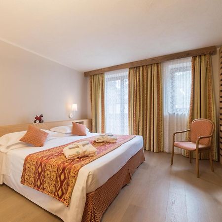 Excelsior Planet Hotel Бройл-Червиня Екстериор снимка